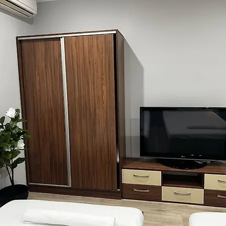 Nomadic Travelers София